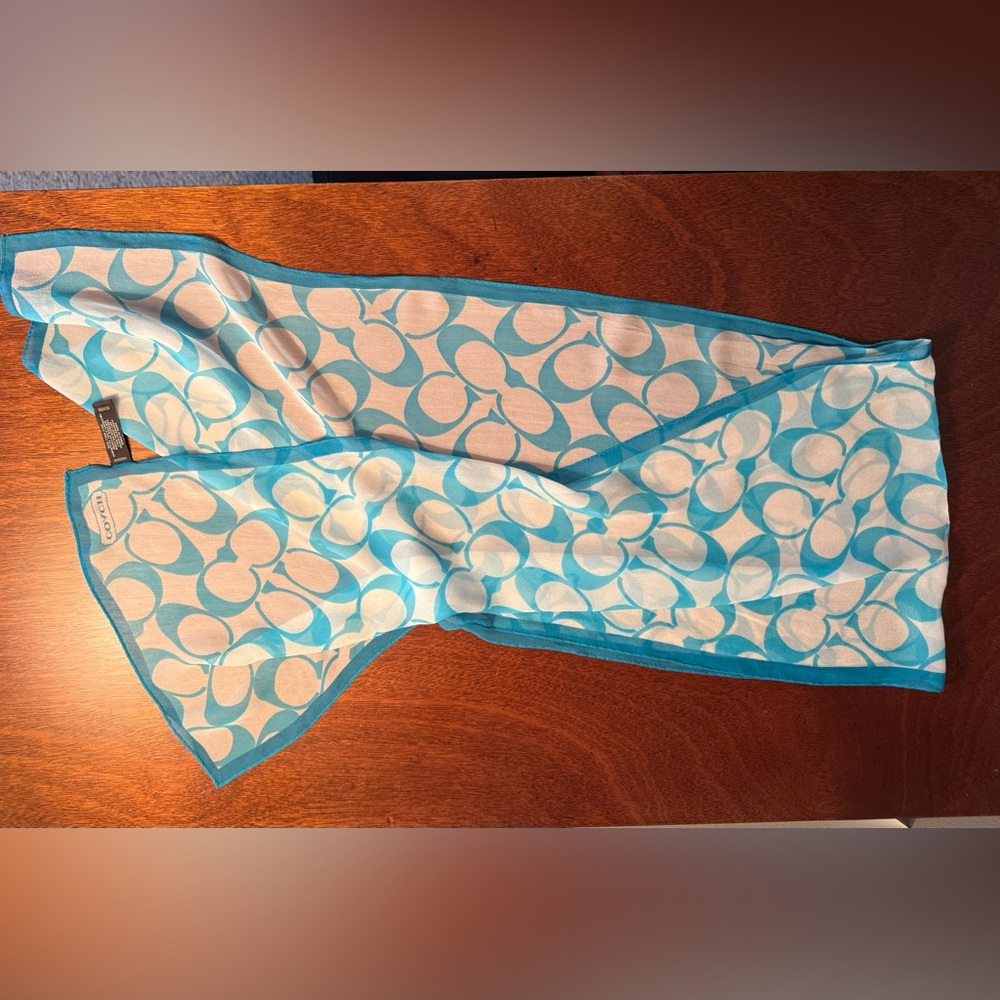 Coach Blue-White Signature Scarf